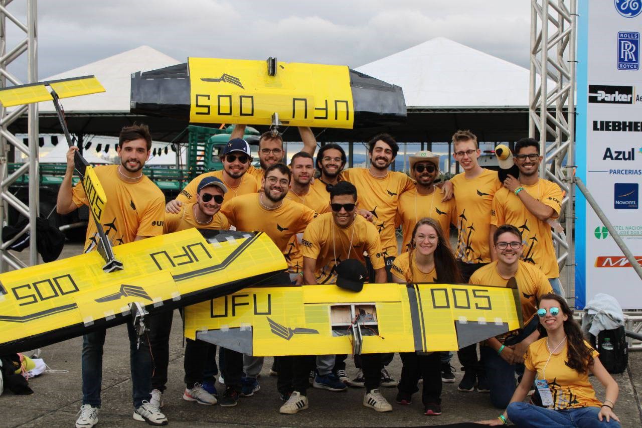 Tucano AeroDesign amplia conhecimento da equipe com treinamentos da SKA