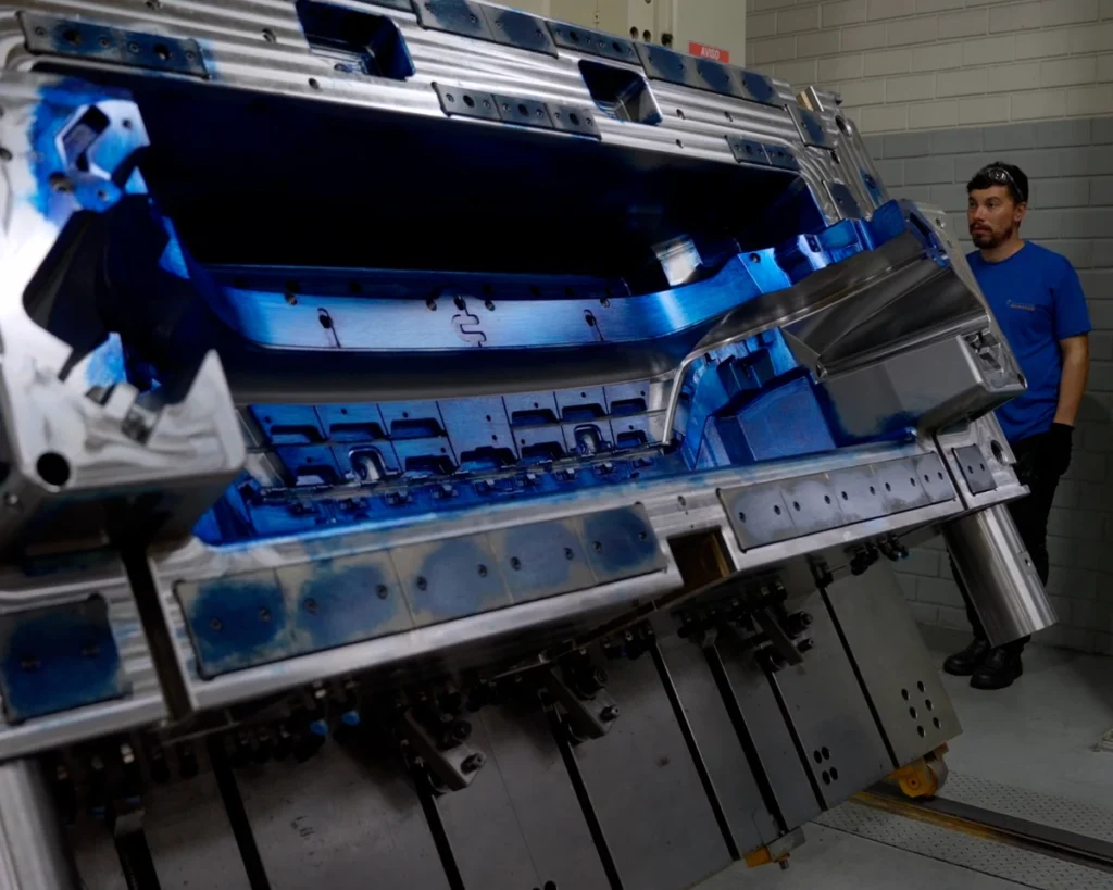 Usinagem de moldes: 70% menos tempo de máquina com WORKNC e VISI